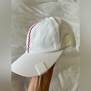 Varzar | Men’s Baseball Cap | White Red Stitching Strap Back Logo Seoul
